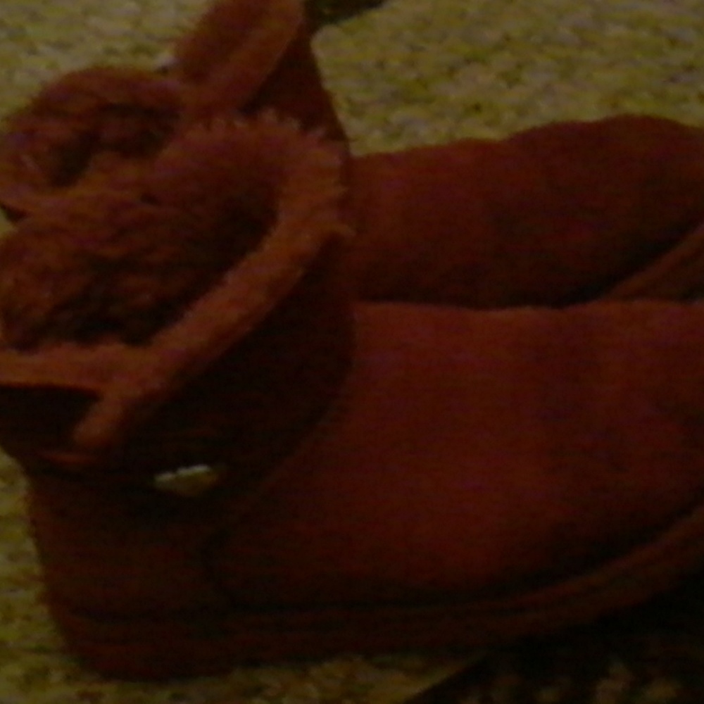 Gently Used Baily Button Jewel Winter Uggs